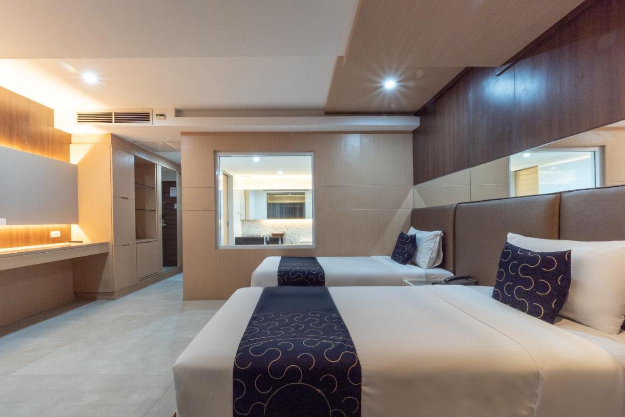 Capital O 1088 Golden Dragon Beach Resort Bang Lamung Exteriér fotografie