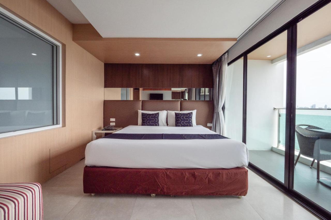 Capital O 1088 Golden Dragon Beach Resort Bang Lamung Exteriér fotografie